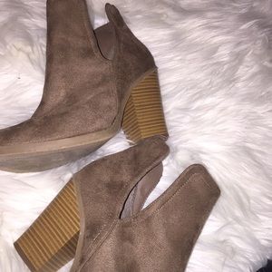 Women’s booties
